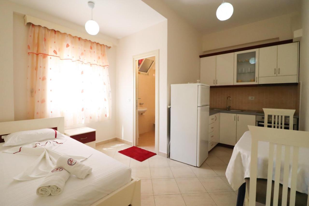 Apartments Vila Roboci Saranda Extérieur photo