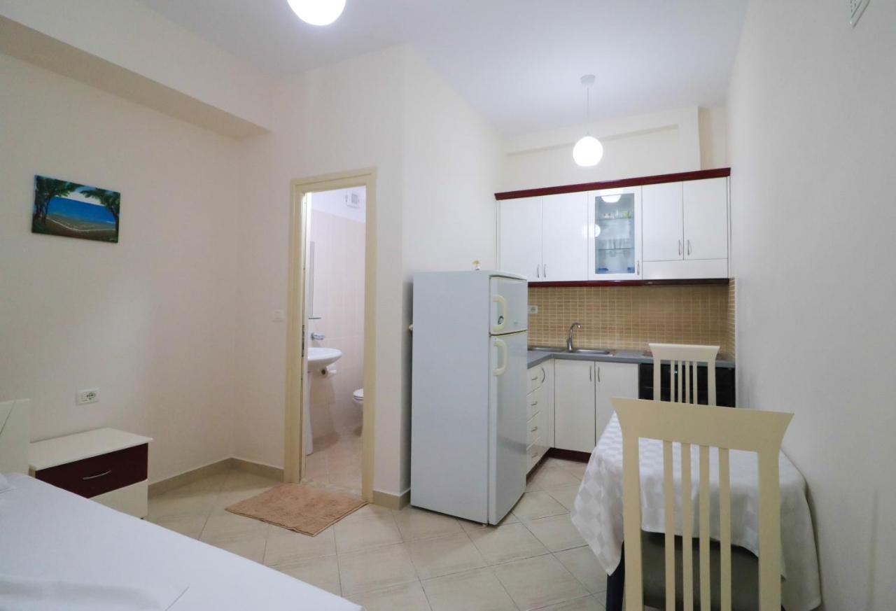 Apartments Vila Roboci Saranda Extérieur photo