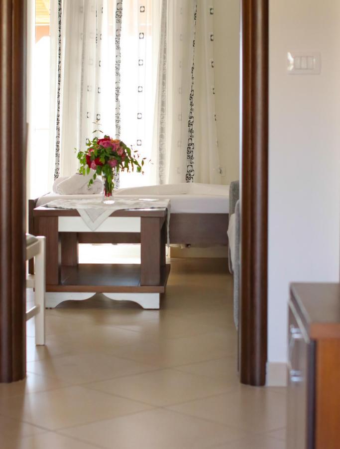 Apartments Vila Roboci Saranda Extérieur photo