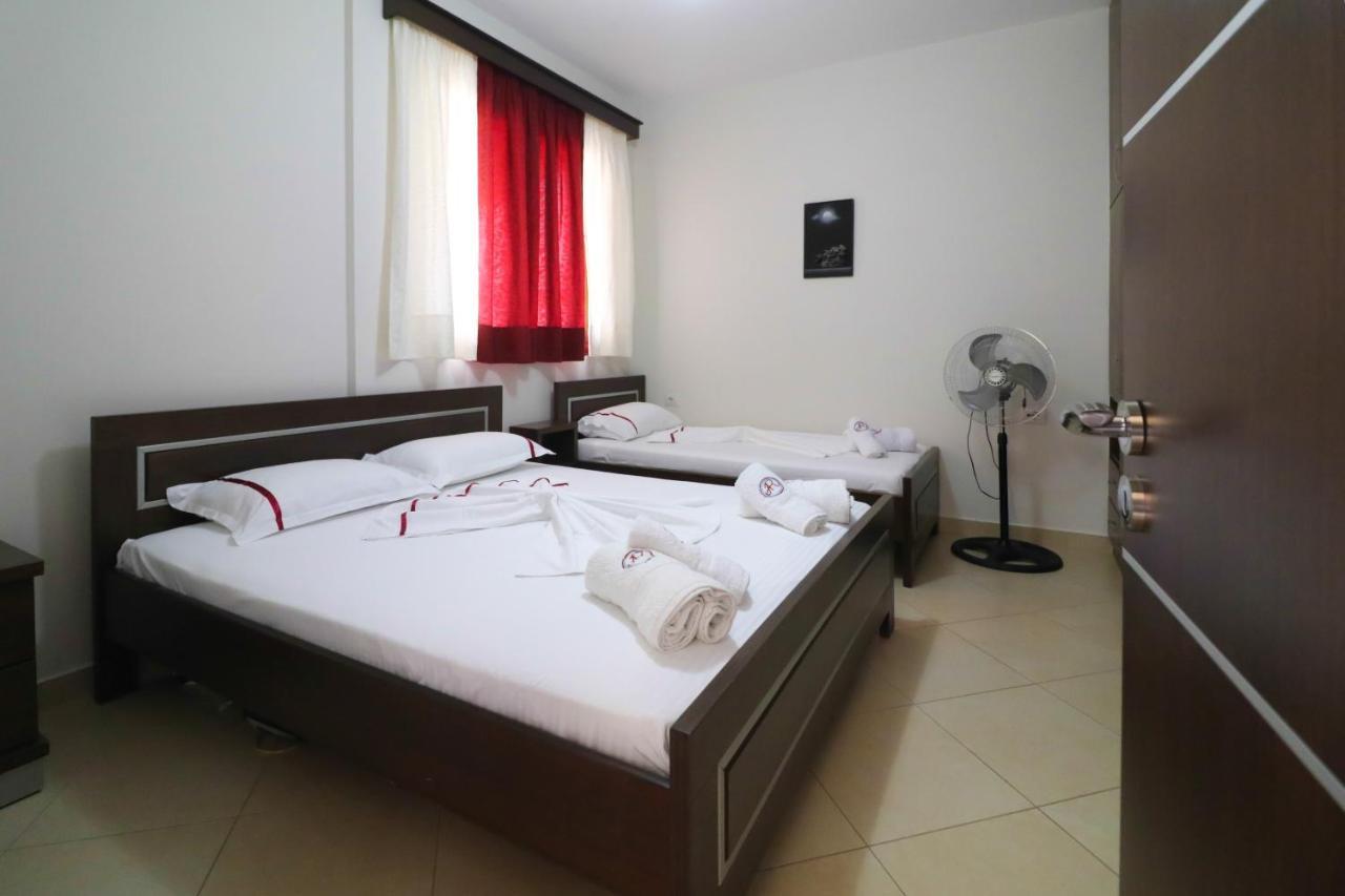 Apartments Vila Roboci Saranda Extérieur photo