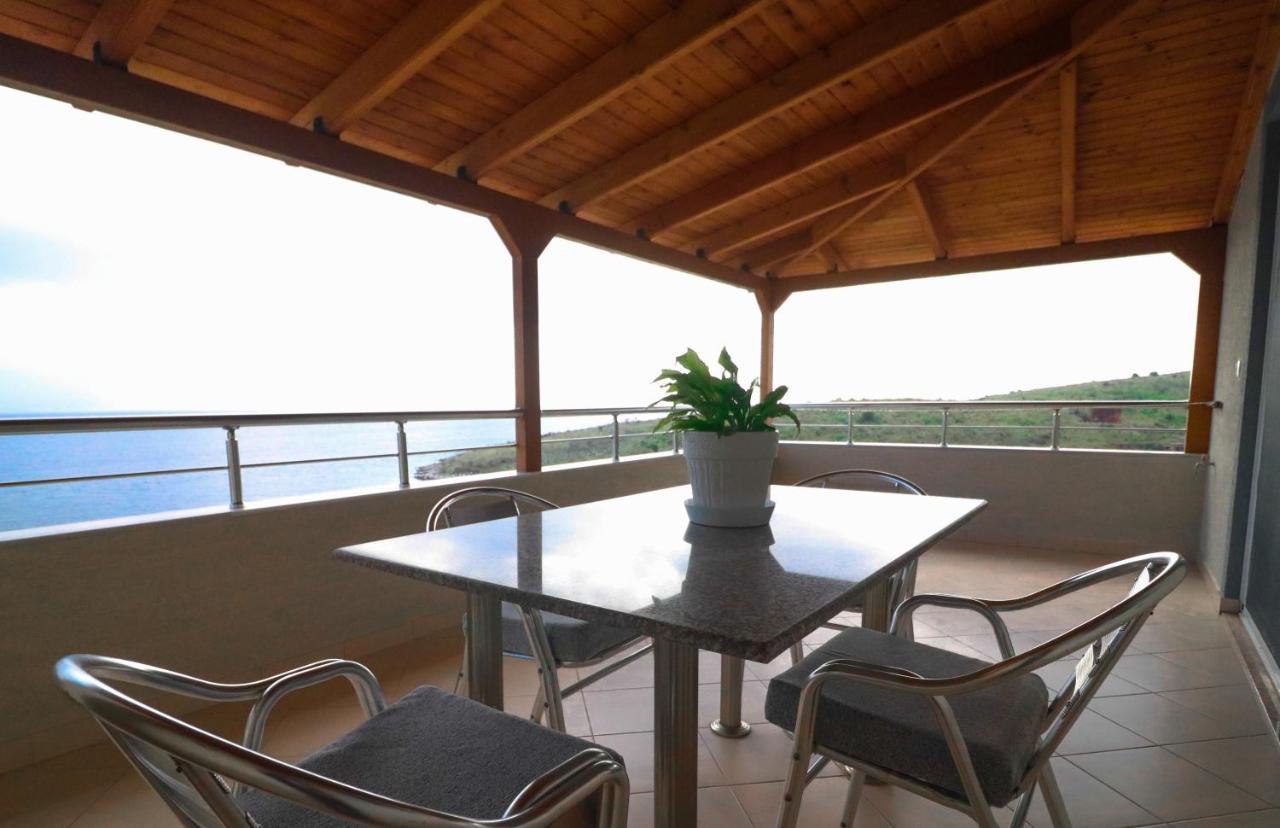 Apartments Vila Roboci Saranda Extérieur photo
