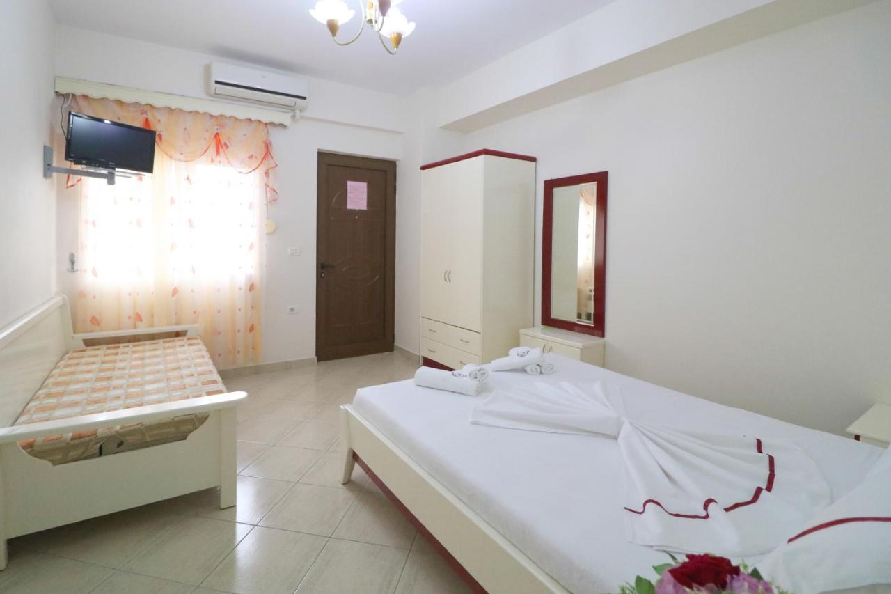 Apartments Vila Roboci Saranda Extérieur photo